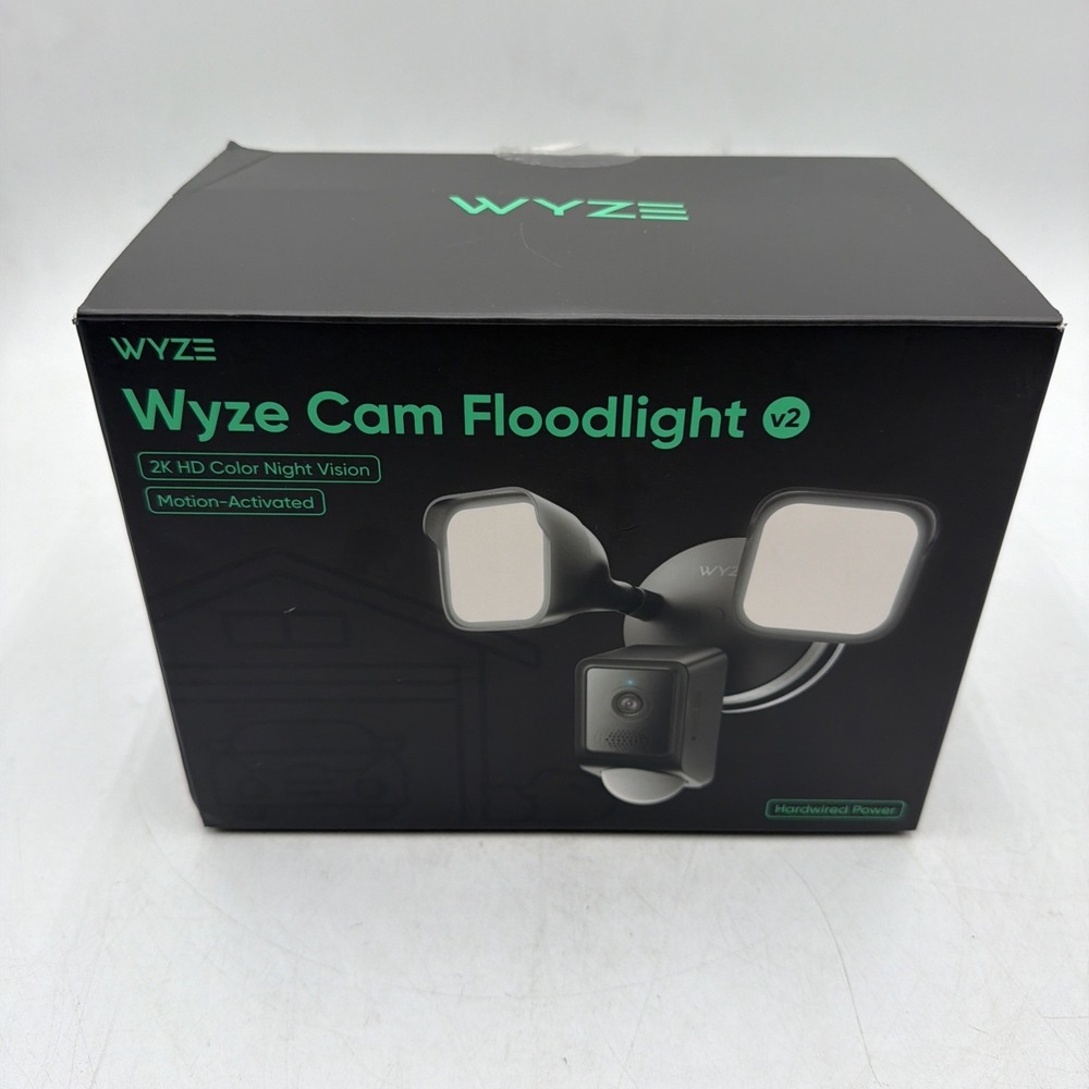 Wyze Cam Floodlight V2 Motion-Activated 2K HD Color Night Vision Camera